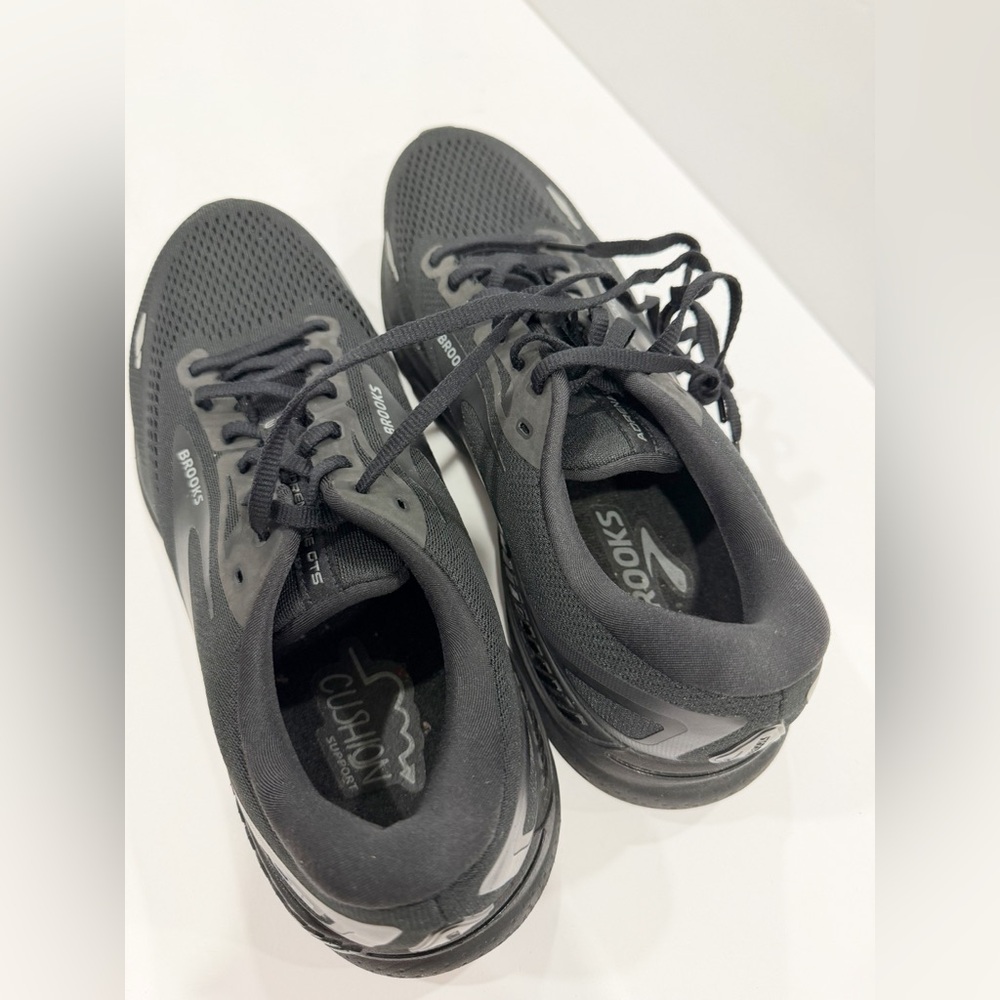 Brooks Adrenaline GTS 23 Wide Men’s Shoes - Picture 8 of 9